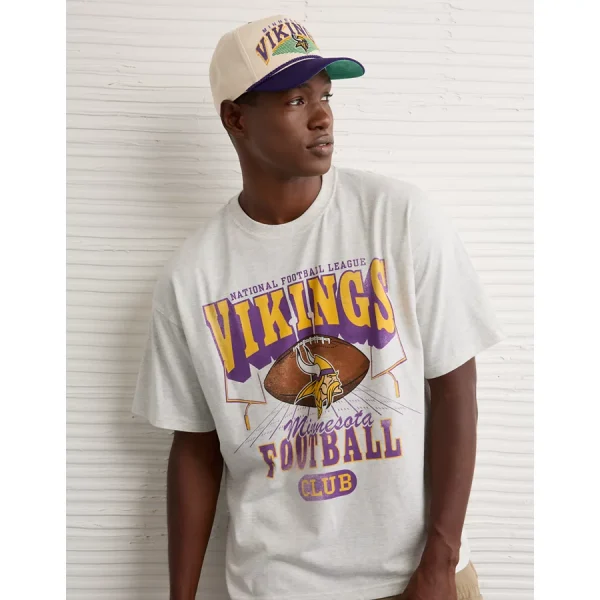 NFL Boxy Minnesota Vikings Graphic T-Shirt - Storm Heather