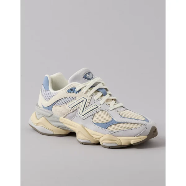 New Balance 9060 Sneaker - Light Blue