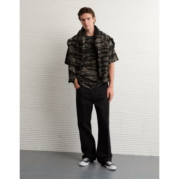 AE Laidback Luxe Heavyweight Oversized Camo T-Shirt - Crew Green