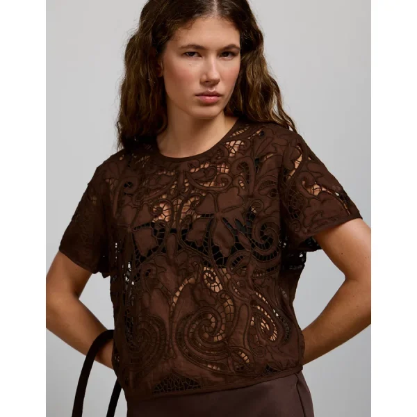 AE77 Premium Lace T-Shirt - Dark Brown